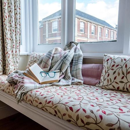 No 12, Southwold Apartment Екстериор снимка