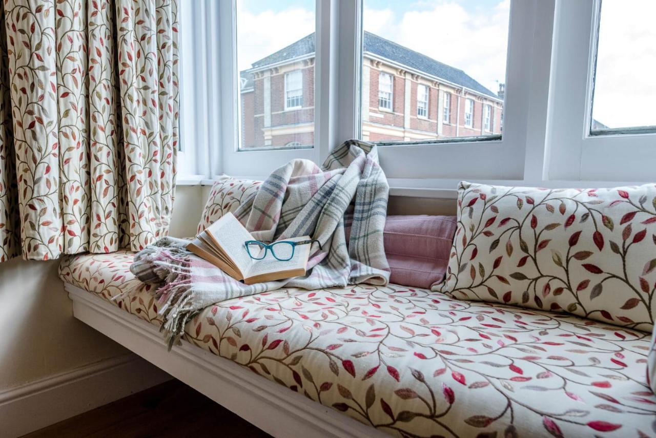 No 12, Southwold Apartment Екстериор снимка