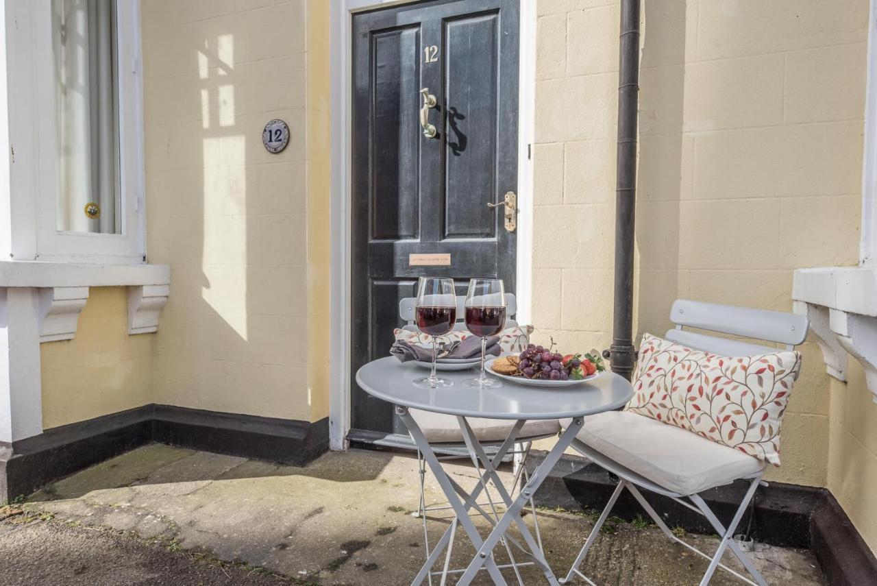 No 12, Southwold Apartment Екстериор снимка