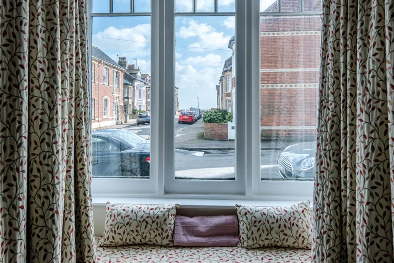 No 12, Southwold Apartment Екстериор снимка
